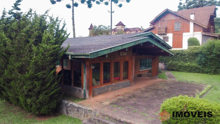 Casa Residencial para Venda - Campos do Jordão, Alto do Capivari - REF: 1969 Imagem da galeria de fotos: Casa Residencial para Venda - Campos do Jordão, Alto do Capivari - REF: 1969