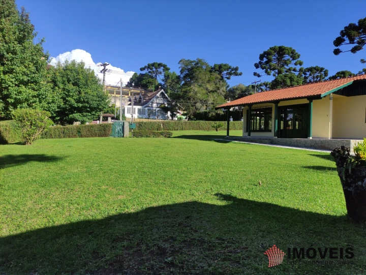 Casa Residencial para Venda - Campos do Jordão, Alto do Capivari - REF: 1969 Imagem da galeria de fotos: Casa Residencial para Venda - Campos do Jordão, Alto do Capivari - REF: 1969