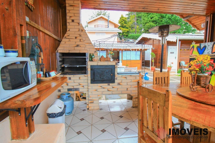 Casa Residencial para Venda - Campos do Jordão, Alto da Vila Inglesa - REF: 1954 Imagem da galeria de fotos: Casa Residencial para Venda - Campos do Jordão, Alto da Vila Inglesa - REF: 1954