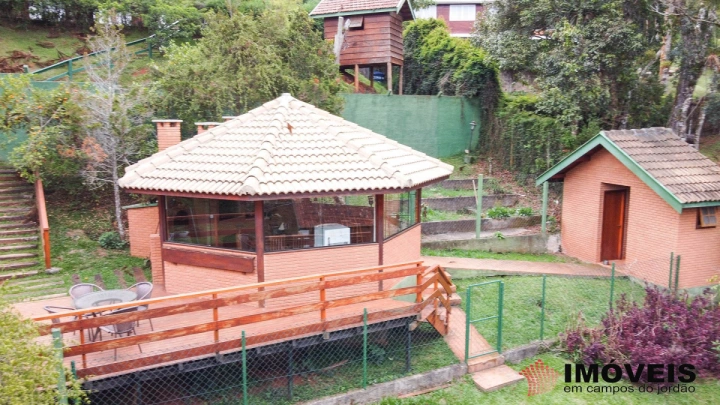 Casa Residencial para Venda - Campos do Jordão, Recanto das Araucárias - REF: 1949 Imagem da galeria de fotos: Casa Residencial para Venda - Campos do Jordão, Recanto das Araucárias - REF: 1949