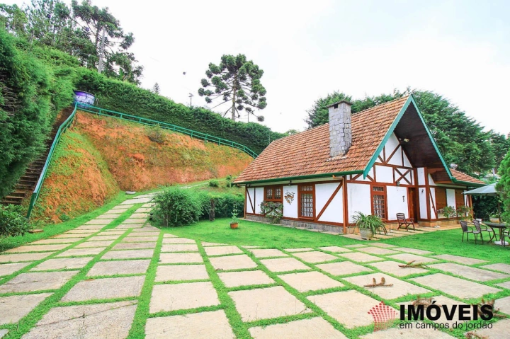 Casa Residencial para Venda - Campos do Jordão, Recanto das Araucárias - REF: 1949 Imagem da galeria de fotos: Casa Residencial para Venda - Campos do Jordão, Recanto das Araucárias - REF: 1949