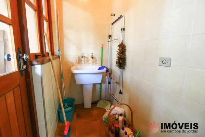 Casa Residencial para Venda - Campos do Jordão, Recanto Dubieux - REF: 1940 Imagem da galeria de fotos: Casa Residencial para Venda - Campos do Jordão, Recanto Dubieux - REF: 1940