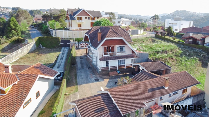 Casa Residencial para Venda - Campos do Jordão, Recanto Dubieux - REF: 1940 Imagem da galeria de fotos: Casa Residencial para Venda - Campos do Jordão, Recanto Dubieux - REF: 1940