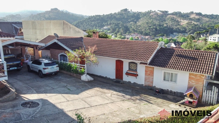 Casa Residencial para Venda - Campos do Jordão, Recanto Dubieux - REF: 1940 Imagem da galeria de fotos: Casa Residencial para Venda - Campos do Jordão, Recanto Dubieux - REF: 1940