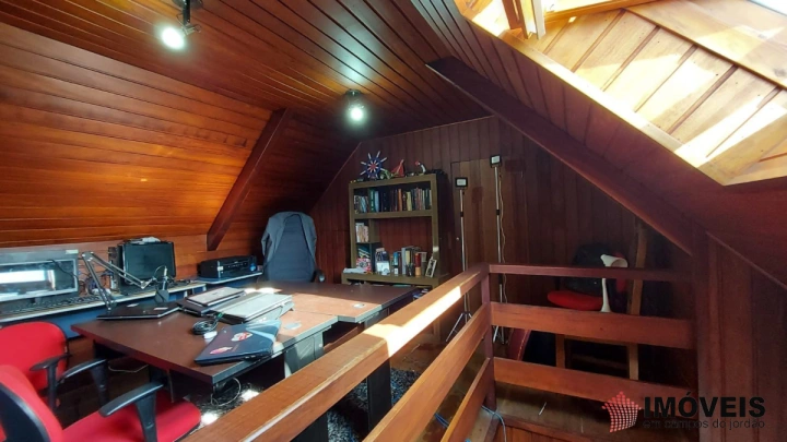 Casa Residencial para Venda - Campos do Jordão, Recanto Dubieux - REF: 1940 Imagem da galeria de fotos: Casa Residencial para Venda - Campos do Jordão, Recanto Dubieux - REF: 1940