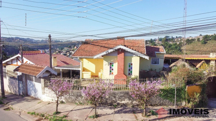 Casa Residencial para Venda - Campos do Jordão, Vila Suiça - REF: 1912 Imagem da galeria de fotos: Casa Residencial para Venda - Campos do Jordão, Vila Suiça - REF: 1912