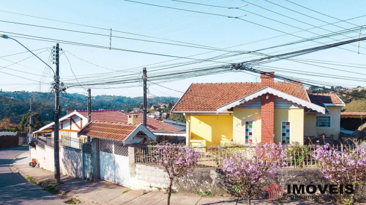 Casa Residencial para Venda - Campos do Jordão, Vila Suiça - REF: 1912 Imagem da galeria de fotos: Casa Residencial para Venda - Campos do Jordão, Vila Suiça - REF: 1912
