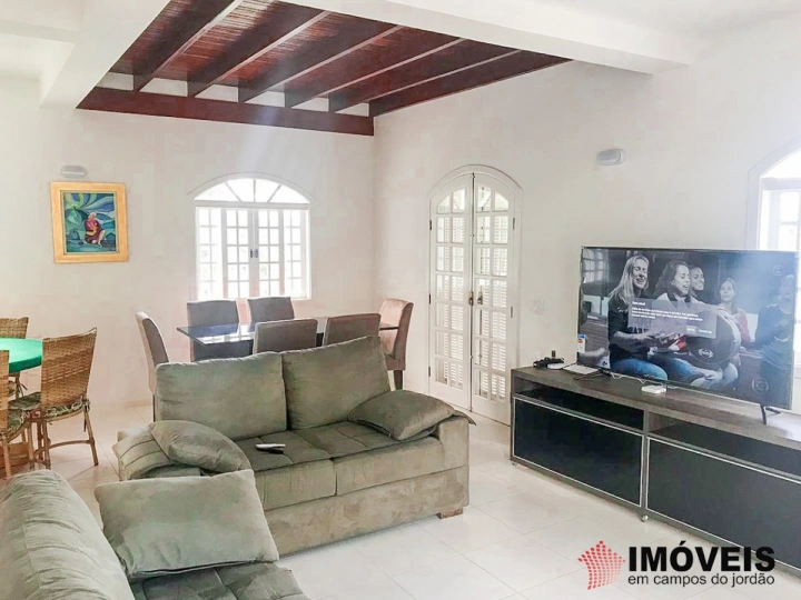 Imagem da galeria de fotos: Casa Residencial para Venda - Campos do Jordão, Iporanga - REF: 1909