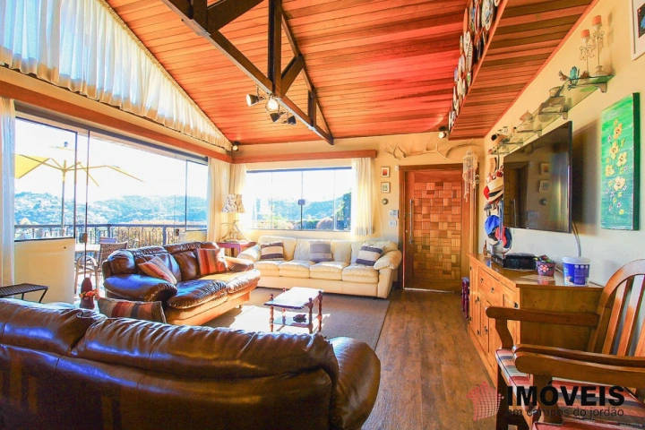 Casa Residencial para Venda - Campos do Jordão, Vila Telma - REF: 1896 Imagem da galeria de fotos: Casa Residencial para Venda - Campos do Jordão, Vila Telma - REF: 1896