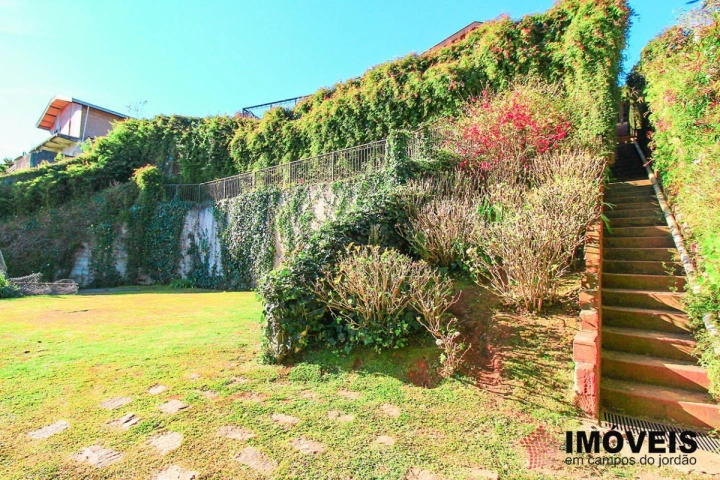 Casa Residencial para Venda - Campos do Jordão, Vila Telma - REF: 1896 Imagem da galeria de fotos: Casa Residencial para Venda - Campos do Jordão, Vila Telma - REF: 1896