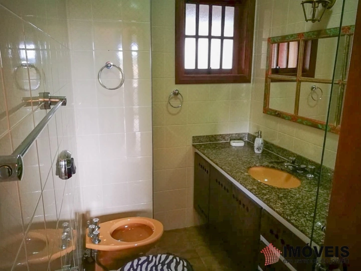 Apartamento Residencial para Venda - Campos do Jordão, Morro do Elefante - REF: 1894 Imagem da galeria de fotos: Apartamento Residencial para Venda - Campos do Jordão, Morro do Elefante - REF: 1894