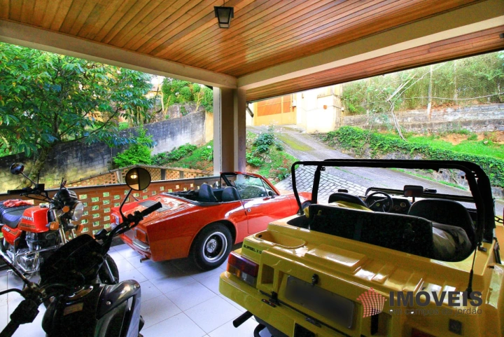 Casa Residencial para Venda - Campos do Jordão, Alto da Vila Inglesa - REF: 1818 Imagem da galeria de fotos: Casa Residencial para Venda - Campos do Jordão, Alto da Vila Inglesa - REF: 1818