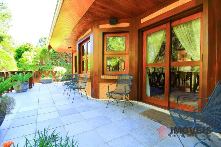 Casa Residencial para Venda - Campos do Jordão, Jardim Véu da Noiva - REF: 1800 Imagem da galeria de fotos: Casa Residencial para Venda - Campos do Jordão, Jardim Véu da Noiva - REF: 1800