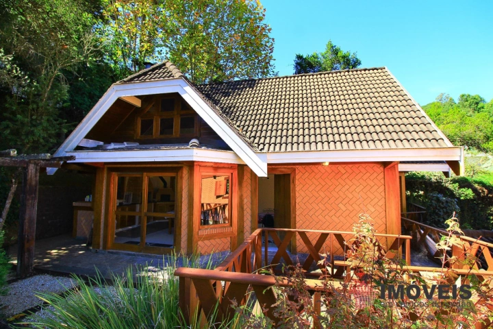 Casa Residencial para Venda - Campos do Jordão, Jardim Véu da Noiva - REF: 1800 Imagem da galeria de fotos: Casa Residencial para Venda - Campos do Jordão, Jardim Véu da Noiva - REF: 1800