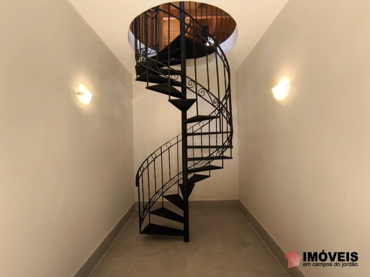 Casa Residencial para Venda - Campos do Jordão, Jardim Véu da Noiva - REF: 1800 Imagem da galeria de fotos: Casa Residencial para Venda - Campos do Jordão, Jardim Véu da Noiva - REF: 1800