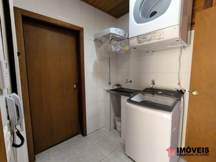 Casa Residencial para Venda - Campos do Jordão, Jardim Véu da Noiva - REF: 1800 Imagem da galeria de fotos: Casa Residencial para Venda - Campos do Jordão, Jardim Véu da Noiva - REF: 1800