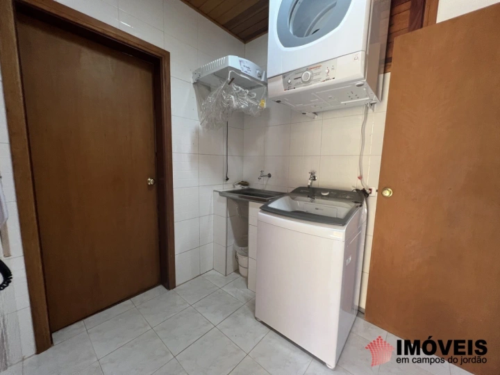 Casa Residencial para Venda - Campos do Jordão, Jardim Véu da Noiva - REF: 1800 Imagem da galeria de fotos: Casa Residencial para Venda - Campos do Jordão, Jardim Véu da Noiva - REF: 1800