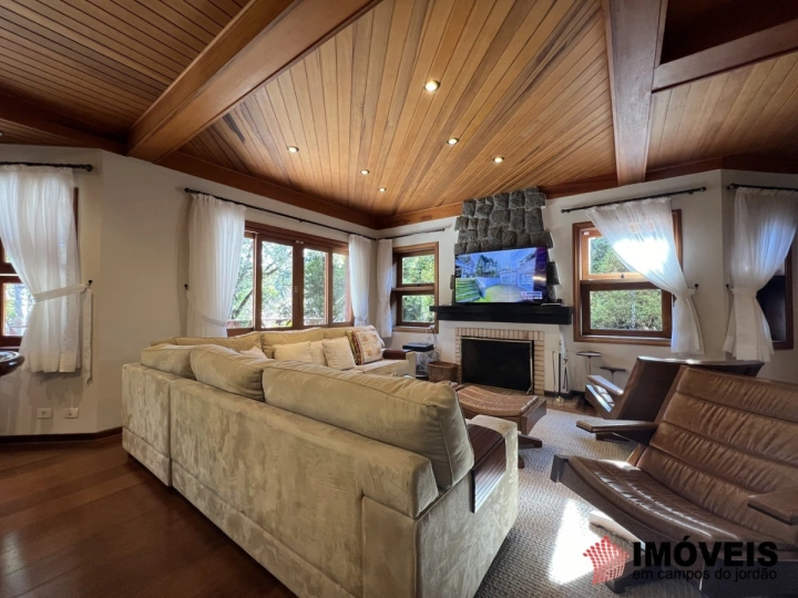 Casa Residencial para Venda - Campos do Jordão, Jardim Véu da Noiva - REF: 1800 Imagem da galeria de fotos: Casa Residencial para Venda - Campos do Jordão, Jardim Véu da Noiva - REF: 1800