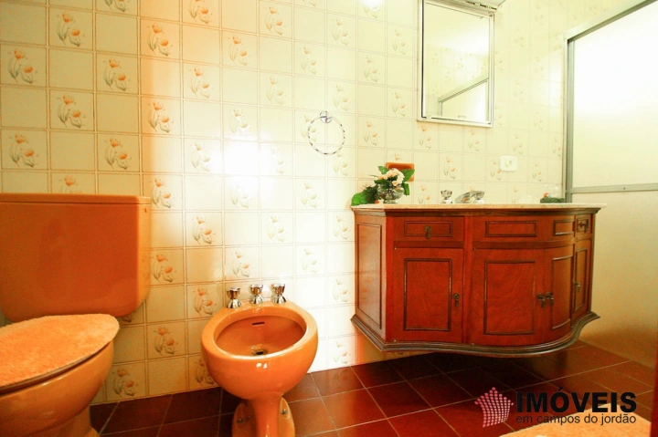 Casa Residencial para Venda - Campos do Jordão, Alto do Capivari - REF: 1647 Imagem da galeria de fotos: Casa Residencial para Venda - Campos do Jordão, Alto do Capivari - REF: 1647