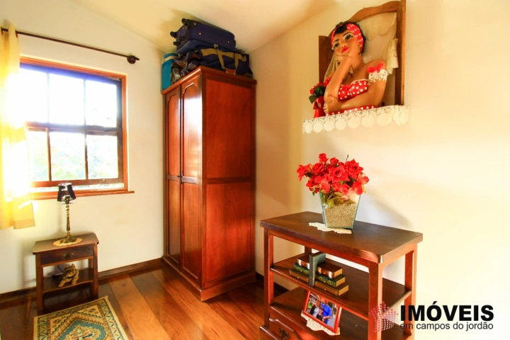 Casa Residencial para Venda - Campos do Jordão, Alto do Capivari - REF: 1647 Imagem da galeria de fotos: Casa Residencial para Venda - Campos do Jordão, Alto do Capivari - REF: 1647