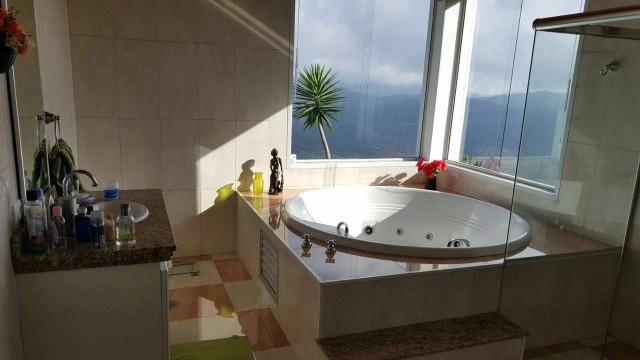 Casa Residencial para Venda - Campos do Jordão, Água Santa - REF: 1637 Imagem da galeria de fotos: Casa Residencial para Venda - Campos do Jordão, Água Santa - REF: 1637