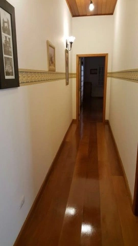 Casa Residencial para Venda - Campos do Jordão, Água Santa - REF: 1637 Imagem da galeria de fotos: Casa Residencial para Venda - Campos do Jordão, Água Santa - REF: 1637