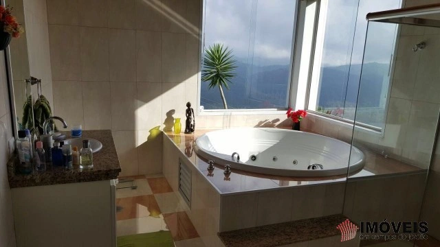 Casa Residencial para Venda - Campos do Jordão, Água Santa - REF: 1637 Imagem da galeria de fotos: Casa Residencial para Venda - Campos do Jordão, Água Santa - REF: 1637