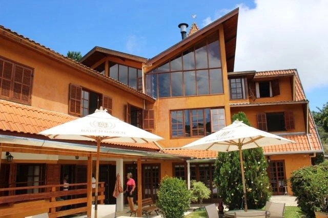 Pousada Comercial para Venda - Campos do Jordão, Alto da Boa Vista - REF: 1608 Imagem da galeria de fotos: Pousada Comercial para Venda - Campos do Jordão, Alto da Boa Vista - REF: 1608