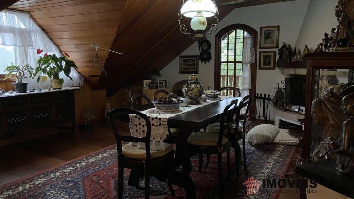 Apartamento Residencial para Venda - Campos do Jordão, Vila Capivari - REF: 2231 Imagem da galeria de fotos: Apartamento Residencial para Venda - Campos do Jordão, Vila Capivari - REF: 2231