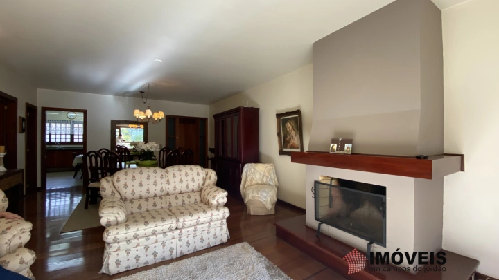 Apartamento Residencial para Venda - Campos do Jordão, Vila Capivari - REF: 2259 Imagem da galeria de fotos: Apartamento Residencial para Venda - Campos do Jordão, Vila Capivari - REF: 2259