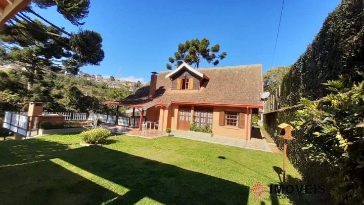 Casa Comercial Residencial para Venda - Campos do Jordão, Vila Cristina - REF: 2263 Imagem da galeria de fotos: Casa Comercial Residencial para Venda - Campos do Jordão, Vila Cristina - REF: 2263