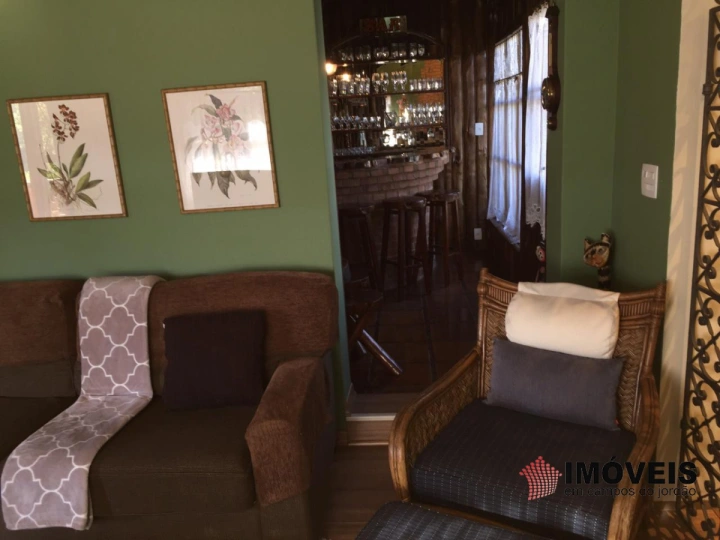 Casa Comercial Residencial para Venda - Campos do Jordão, Vila Cristina - REF: 2263 Imagem da galeria de fotos: Casa Comercial Residencial para Venda - Campos do Jordão, Vila Cristina - REF: 2263