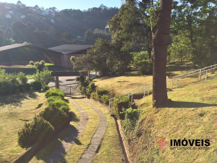 Casa Comercial Residencial para Venda - Campos do Jordão, Vila Cristina - REF: 2263 Imagem da galeria de fotos: Casa Comercial Residencial para Venda - Campos do Jordão, Vila Cristina - REF: 2263