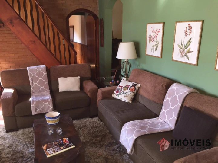 Casa Comercial Residencial para Venda - Campos do Jordão, Vila Cristina - REF: 2263 Imagem da galeria de fotos: Casa Comercial Residencial para Venda - Campos do Jordão, Vila Cristina - REF: 2263