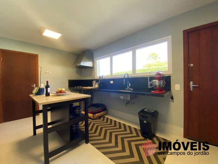 Casa Comercial Residencial para Venda - Campos do Jordão, Morro do Elefante - REF: CA0373 Imagem da galeria de fotos: Casa Comercial Residencial para Venda - Campos do Jordão, Morro do Elefante - REF: CA0373