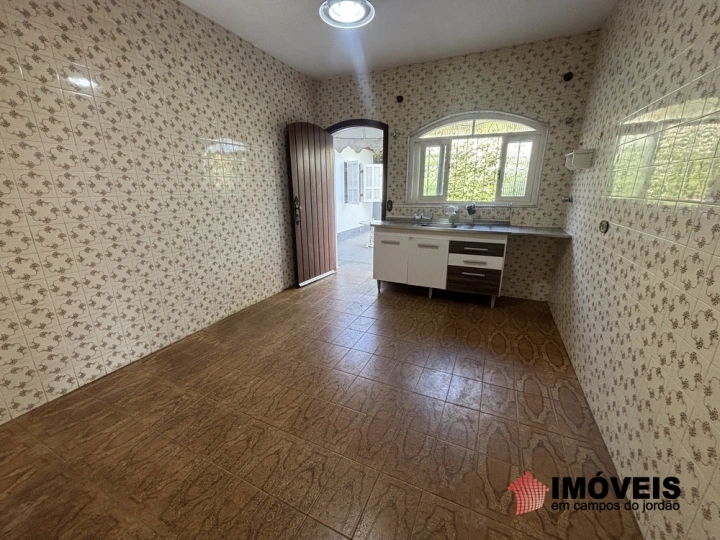 Casa Residencial para Venda - Campos do Jordão, Jardim Califórnia - REF: CA0374 Imagem da galeria de fotos: Casa Residencial para Venda - Campos do Jordão, Jardim Califórnia - REF: CA0374