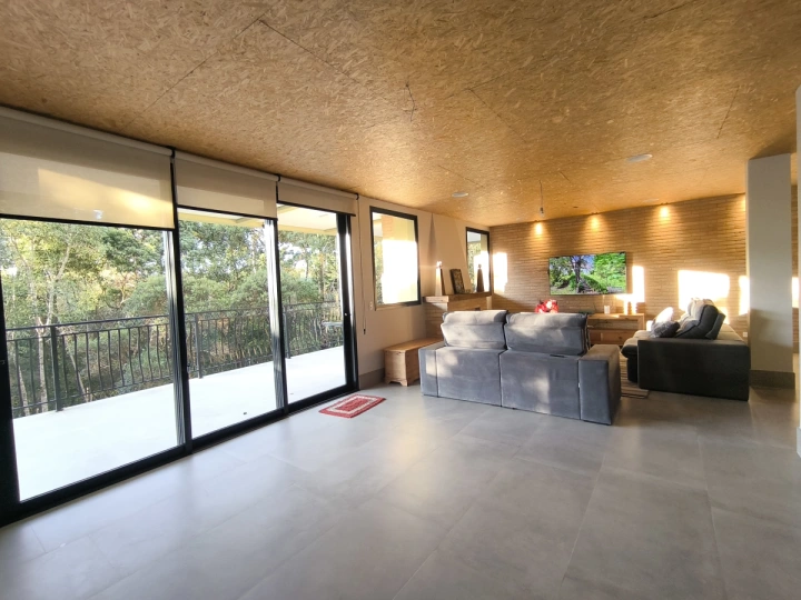 Casa Residencial para Venda - Campos do Jordão, Alto da Boa Vista - REF: CA0372 Imagem da galeria de fotos: Casa Residencial para Venda - Campos do Jordão, Alto da Boa Vista - REF: CA0372