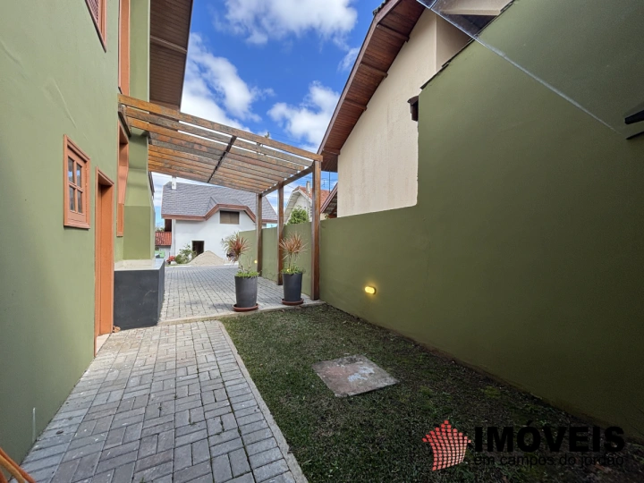 Casa Residencial para Venda - Campos do Jordão, Vila Porã - REF: CA0335 Imagem da galeria de fotos: Casa Residencial para Venda - Campos do Jordão, Vila Porã - REF: CA0335