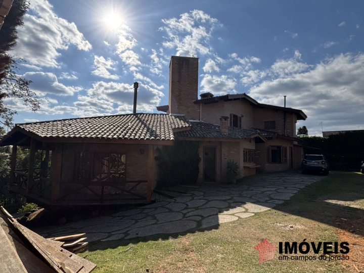 Casa Residencial para Venda - Campos do Jordão, Alto do Capivari - REF: CA0375 Imagem da galeria de fotos: Casa Residencial para Venda - Campos do Jordão, Alto do Capivari - REF: CA0375