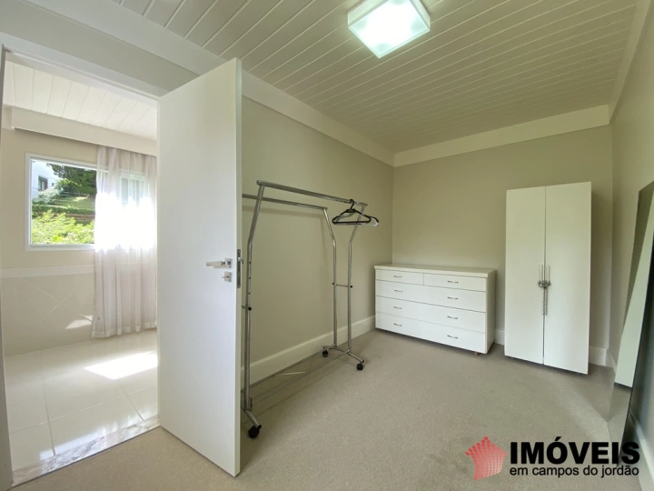 Casa Residencial para Venda - Campos do Jordão, Vila Capivari - REF: 2798 Imagem da galeria de fotos: Casa Residencial para Venda - Campos do Jordão, Vila Capivari - REF: 2798