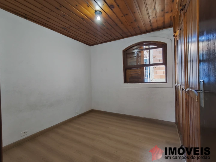 Casa Residencial para Venda Locação Mensal/Anual - Campos do Jordão, Vila Guarani - REF: 2802 Imagem da galeria de fotos: Casa Residencial para Venda Locação Mensal/Anual - Campos do Jordão, Vila Guarani - REF: 2802