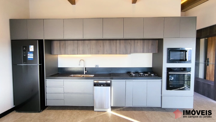 Imagem da galeria de fotos: Casa Residencial para Venda - Campos do Jordão, Parque Pedra do Baú - REF: CA0336