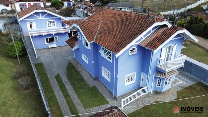 Casa Residencial para Venda - Campos do Jordão, Vila Jaguaribe - REF: CA0357 Imagem da galeria de fotos: Casa Residencial para Venda - Campos do Jordão, Vila Jaguaribe - REF: CA0357