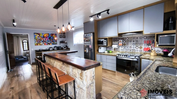 Casa Residencial para Venda - Campos do Jordão, Vila Jaguaribe - REF: CA0357 Imagem da galeria de fotos: Casa Residencial para Venda - Campos do Jordão, Vila Jaguaribe - REF: CA0357