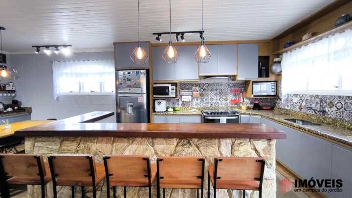 Casa Residencial para Venda - Campos do Jordão, Vila Jaguaribe - REF: CA0357 Imagem da galeria de fotos: Casa Residencial para Venda - Campos do Jordão, Vila Jaguaribe - REF: CA0357