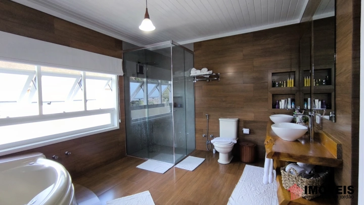 Casa Residencial para Venda - Campos do Jordão, Vila Jaguaribe - REF: CA0357 Imagem da galeria de fotos: Casa Residencial para Venda - Campos do Jordão, Vila Jaguaribe - REF: CA0357