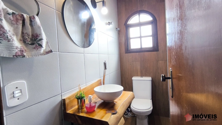 Casa Residencial para Venda - Campos do Jordão, Vila Jaguaribe - REF: CA0357 Imagem da galeria de fotos: Casa Residencial para Venda - Campos do Jordão, Vila Jaguaribe - REF: CA0357