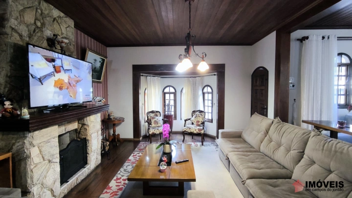 Casa Residencial para Venda - Campos do Jordão, Vila Jaguaribe - REF: CA0357 Imagem da galeria de fotos: Casa Residencial para Venda - Campos do Jordão, Vila Jaguaribe - REF: CA0357