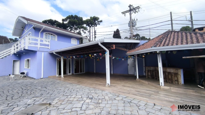 Casa Residencial para Venda - Campos do Jordão, Vila Jaguaribe - REF: CA0357 Imagem da galeria de fotos: Casa Residencial para Venda - Campos do Jordão, Vila Jaguaribe - REF: CA0357