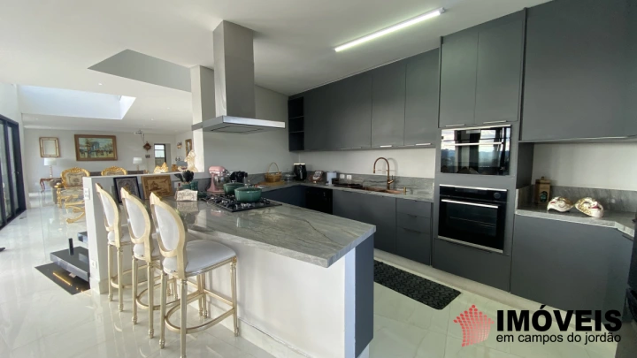 Casa Residencial para Venda - Campos do Jordão, Alto do Capivari - REF: CA0326 Imagem da galeria de fotos: Casa Residencial para Venda - Campos do Jordão, Alto do Capivari - REF: CA0326